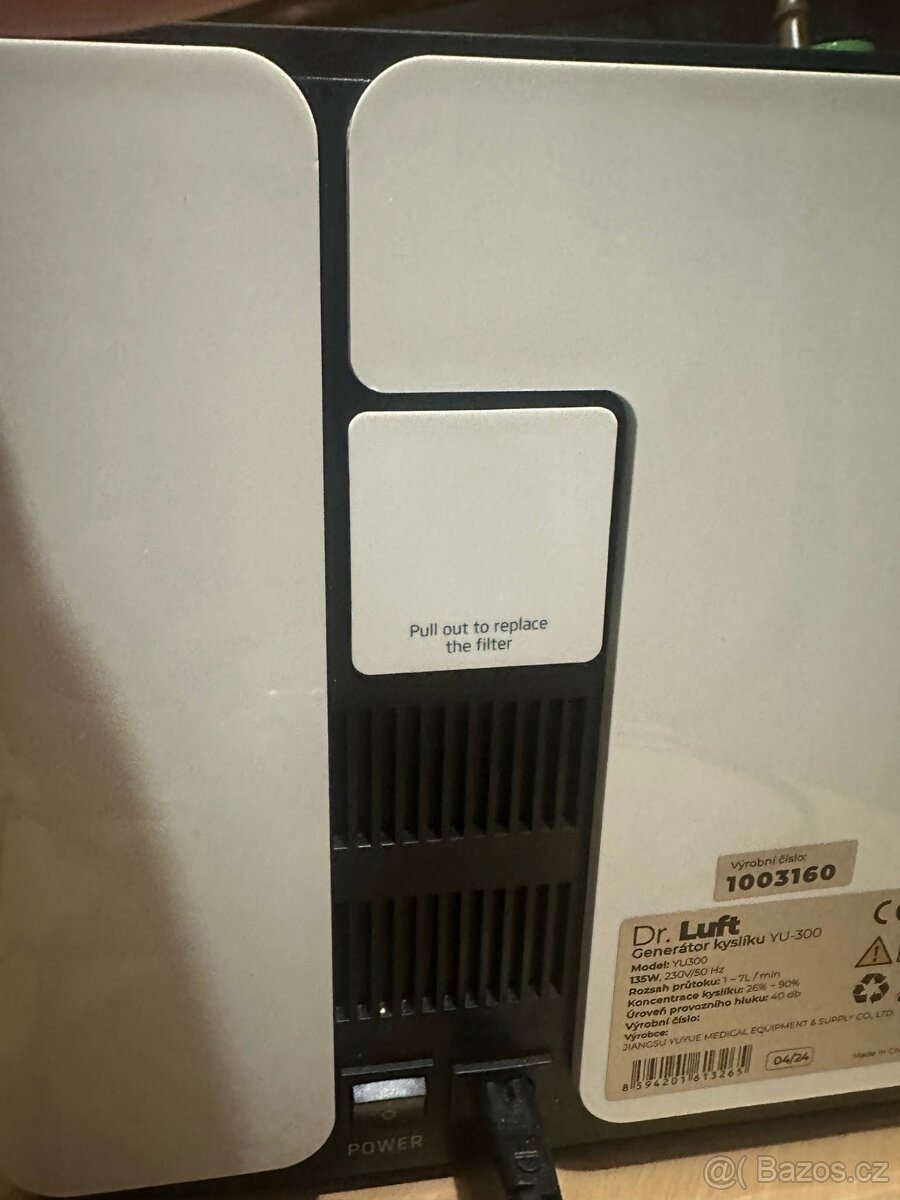 Generátor Kyslíku YU-300 - 4