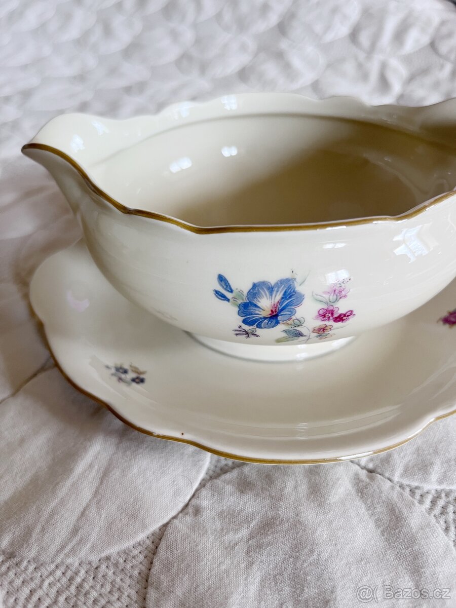 Sada porcelánu - omáčník, mísa a servírovací talíř - 4