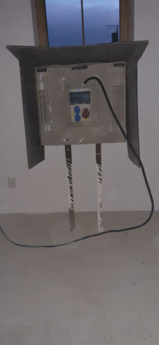 stavební rozvaděč - 4