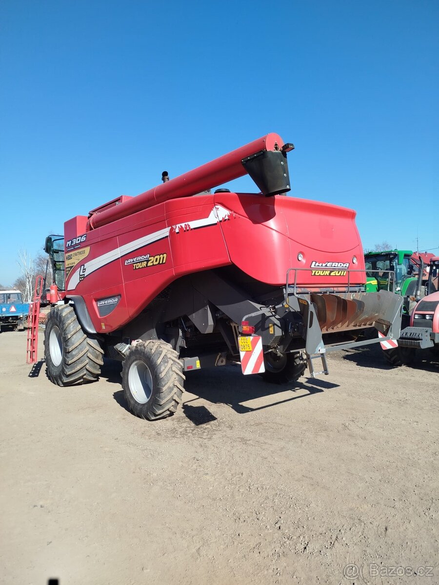 Sklízecí mlátička Laverda 306 - 4