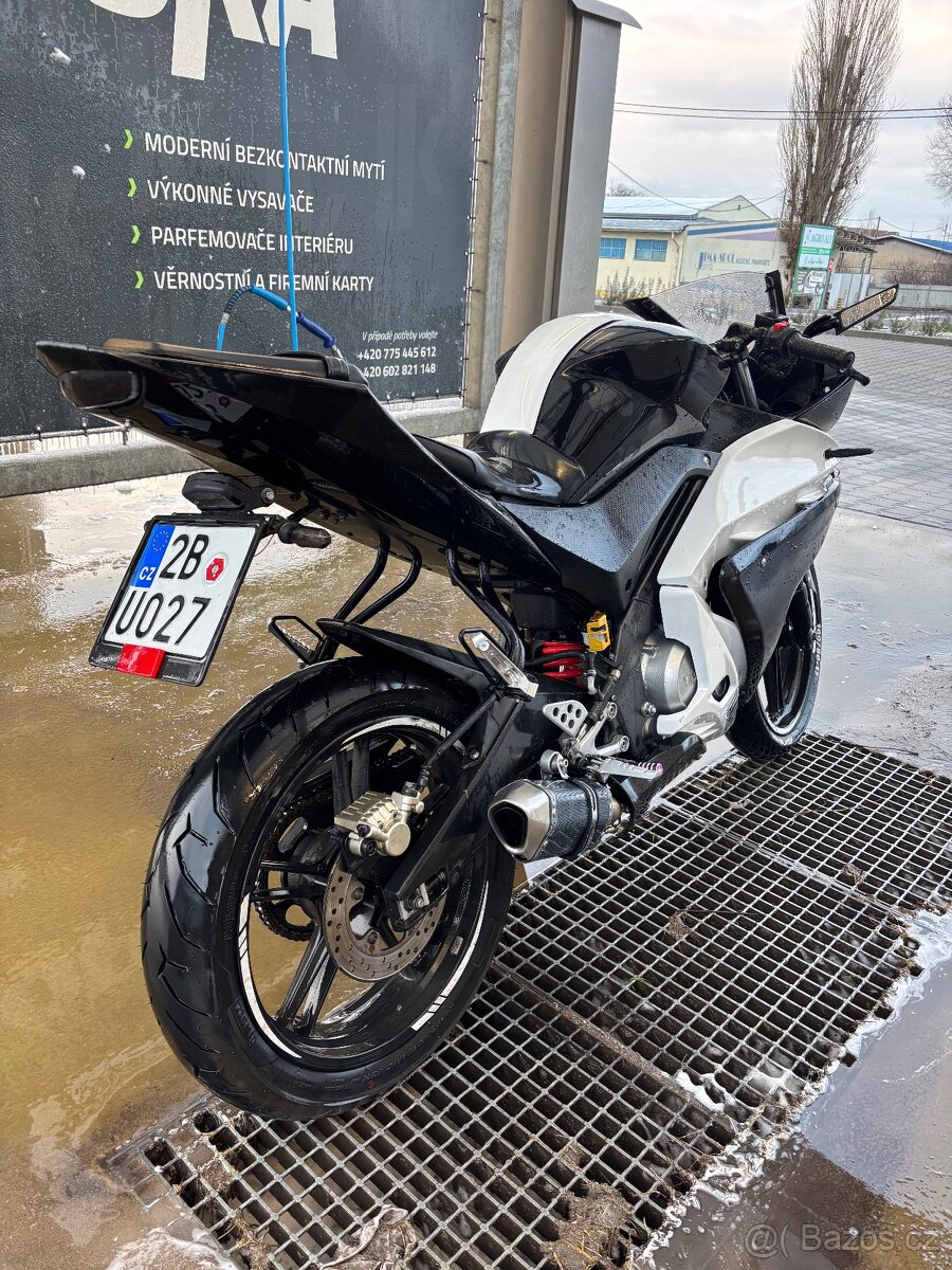 Yamaha yzfr 125 - 4