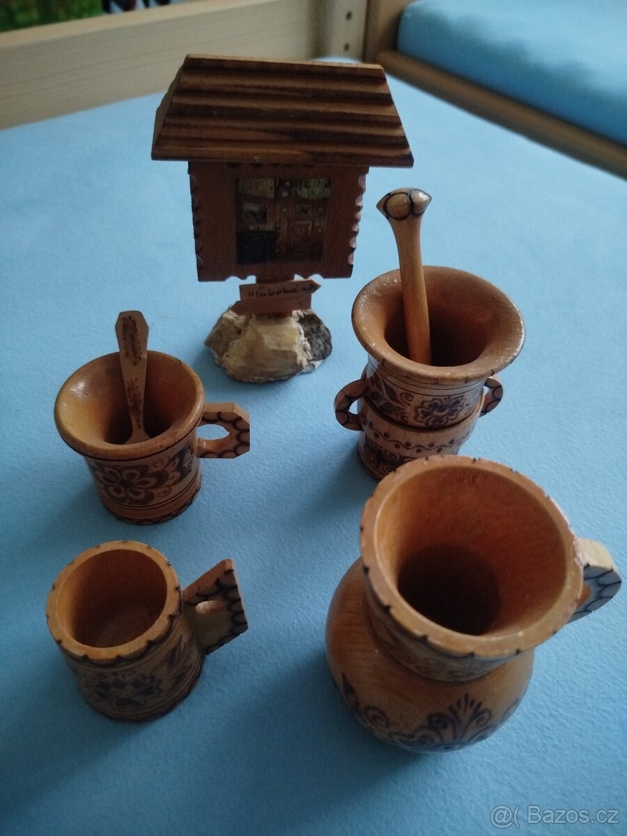 Dřevěné dekorační předměty - 4