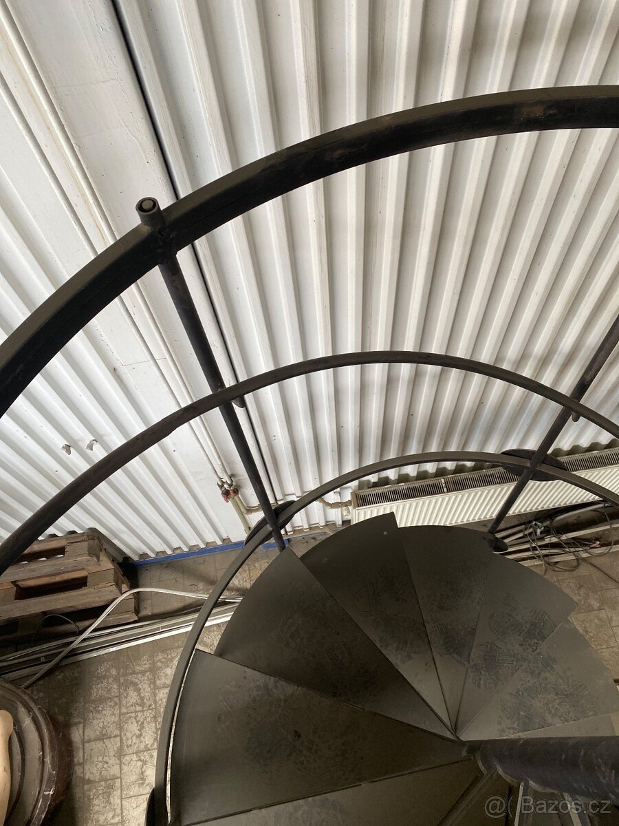 Točité schodiště - 4