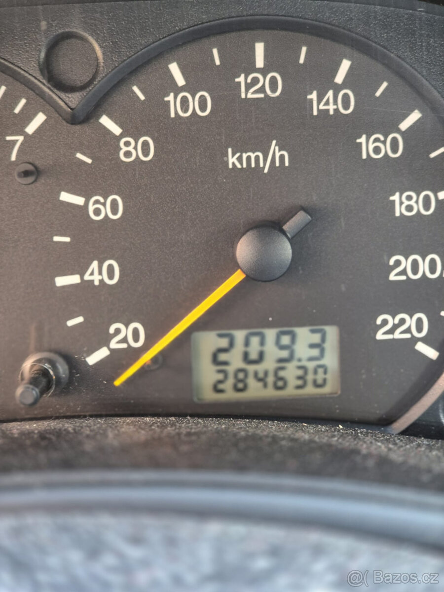 Ford Focus 1.6 benzin - 4