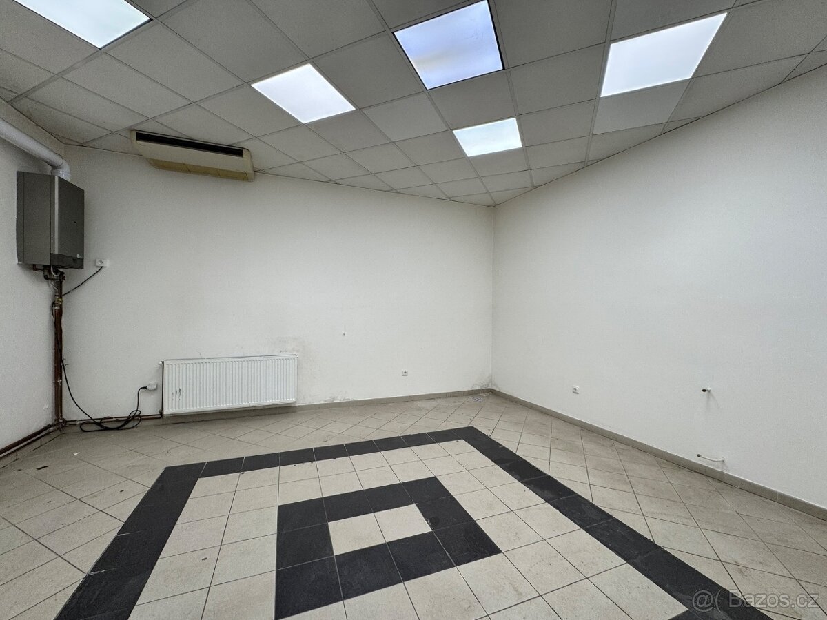 Pronájem obchodního prostoru 120 m², Teplice -Krupská – pohled 4