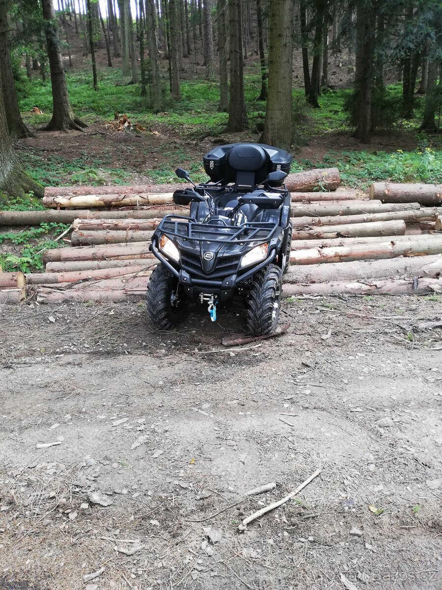 Čtyřkolka CFORCE moto 520L - 4