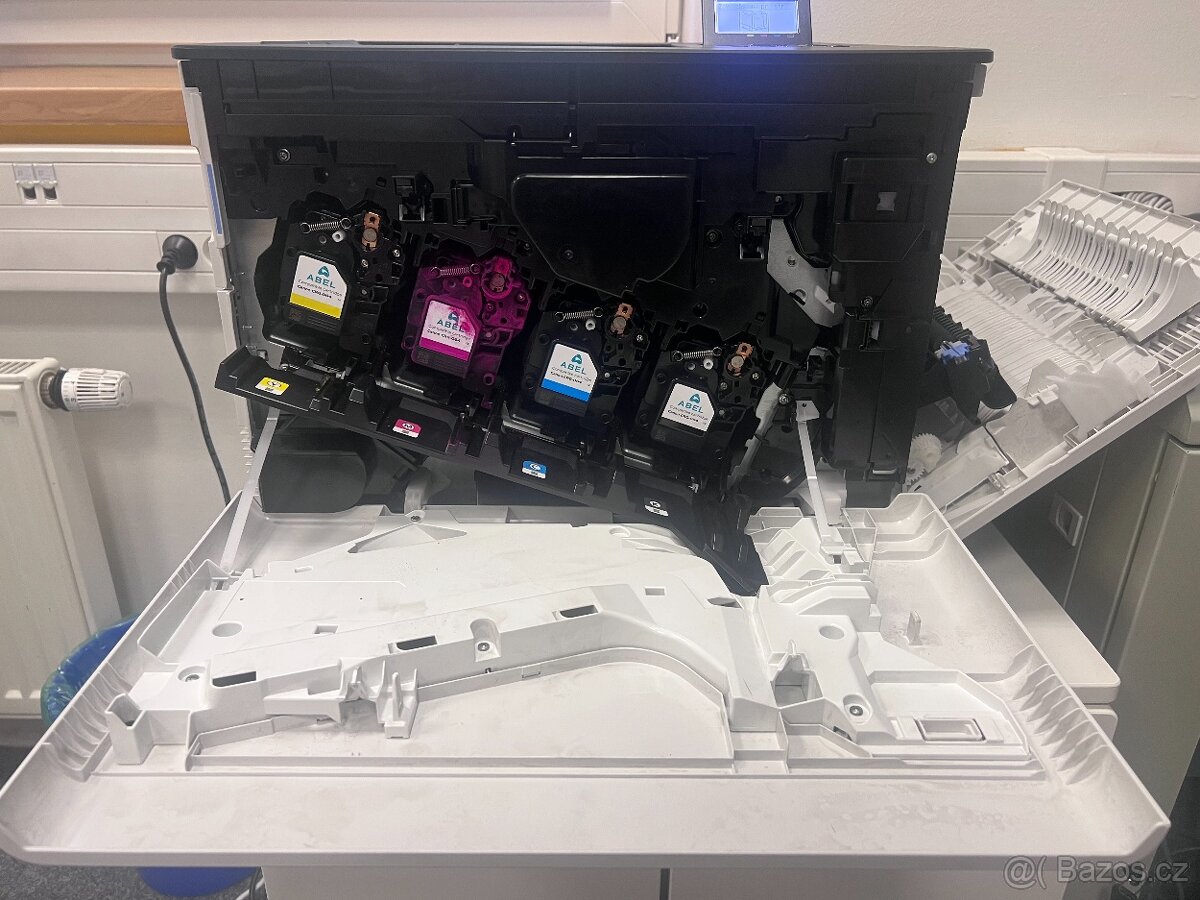 Barevná tiskárna Canon i-sensys LBP722Cdw - 4