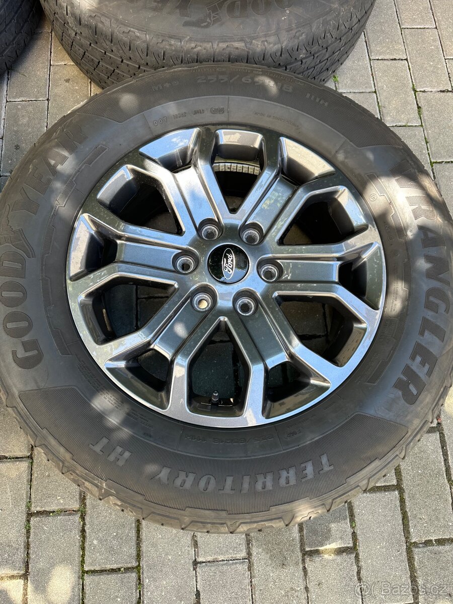 Použita letní sada Ford Ranger + vw Amarok 6x139,7