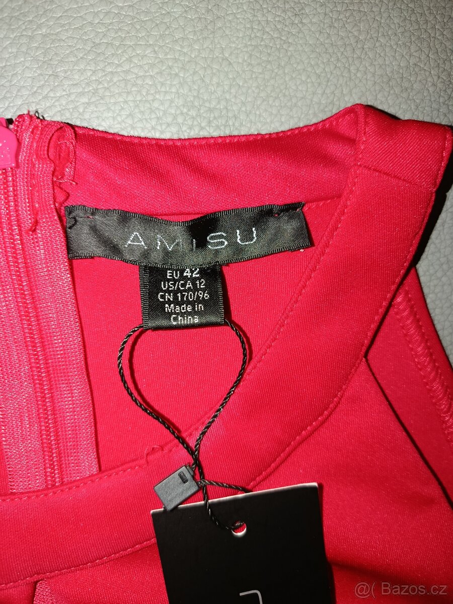 Nové červené šaty vel. 42 - 4