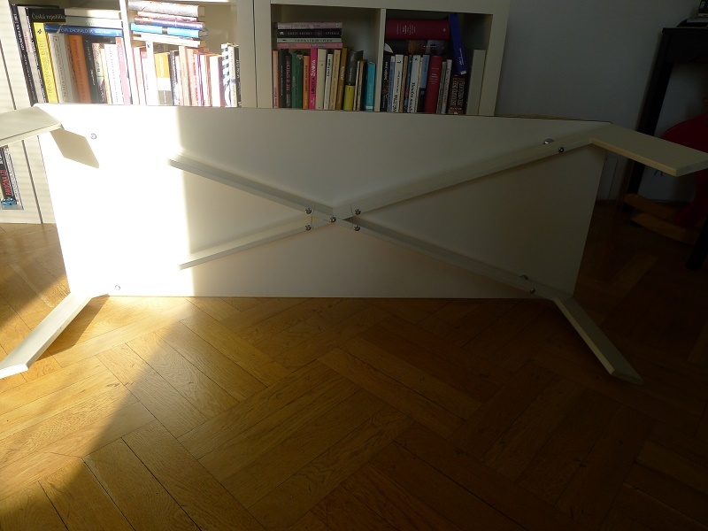 konferenční stůl - 4