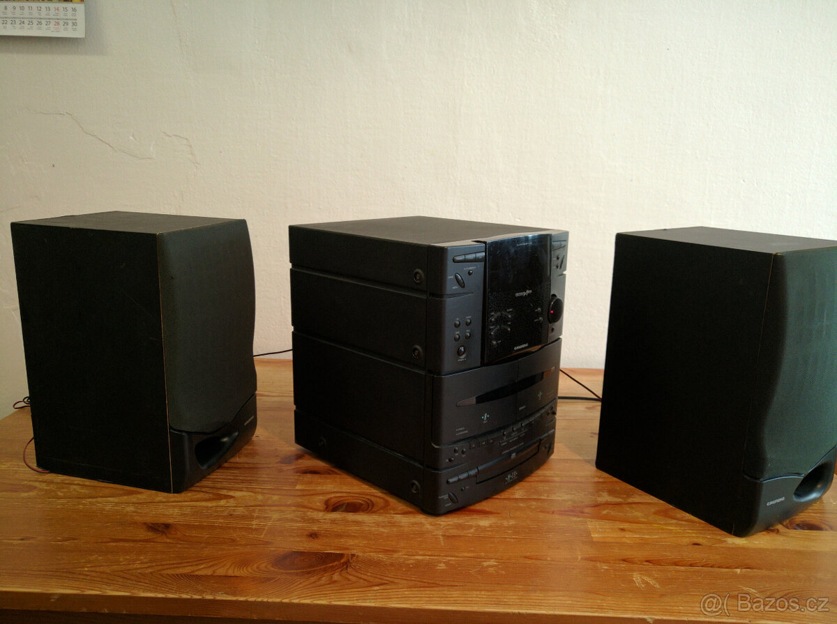 Grundig M15, Hi-Fi stereo systém, 2 x 30W/6Ω RMS - 4