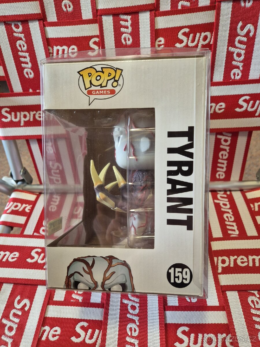 Funko pop resident evil 159 tyrant - 4