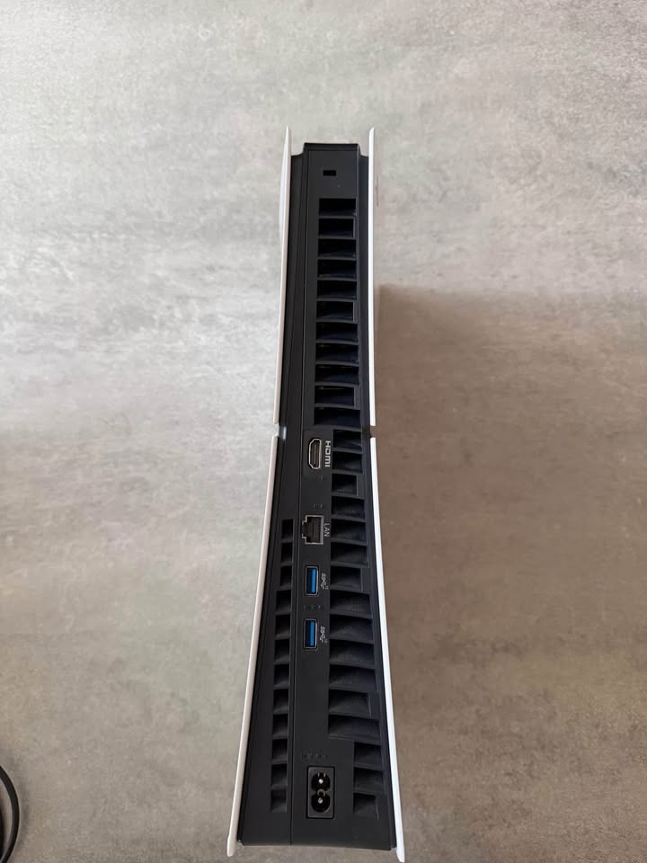 PlayStation 5 Slim Digital Edition - 4