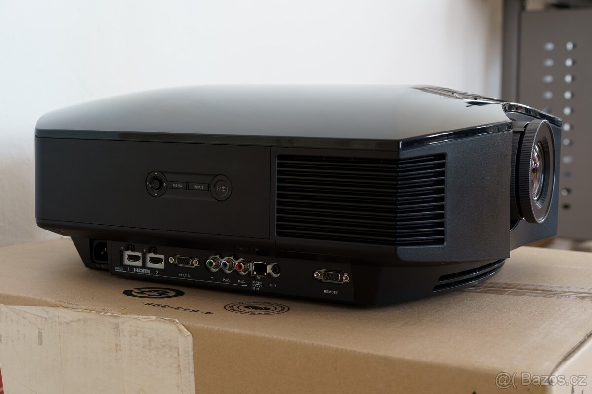 Projektor Sony VPL-HW40ES - 4