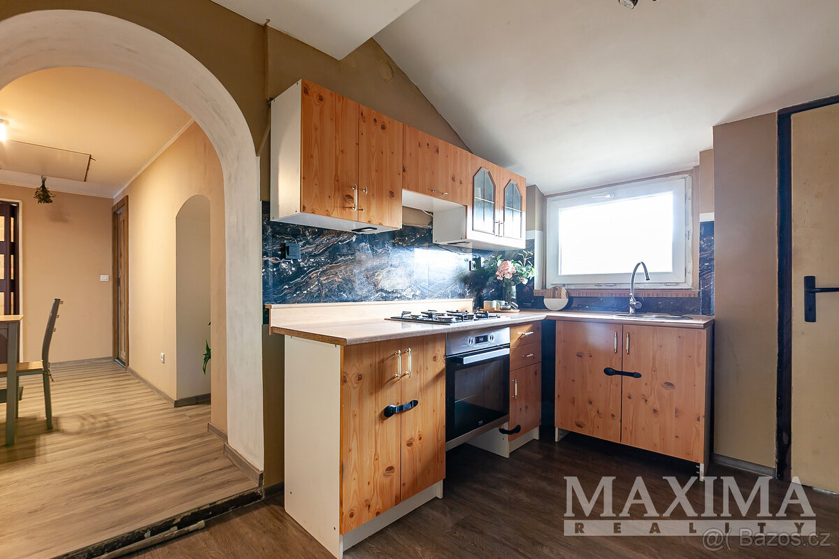 Dům 6 a více o ploše 200 m2 - Doksany, Doksany - 4