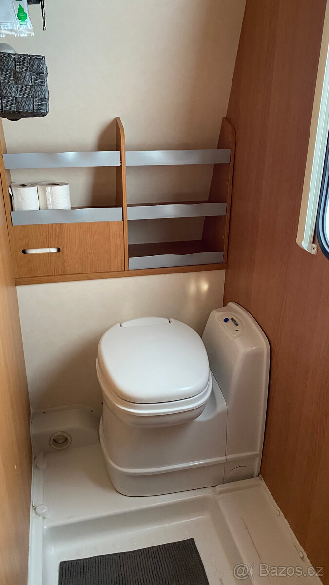 karavan KNAUS Eifelland Holiday - 4