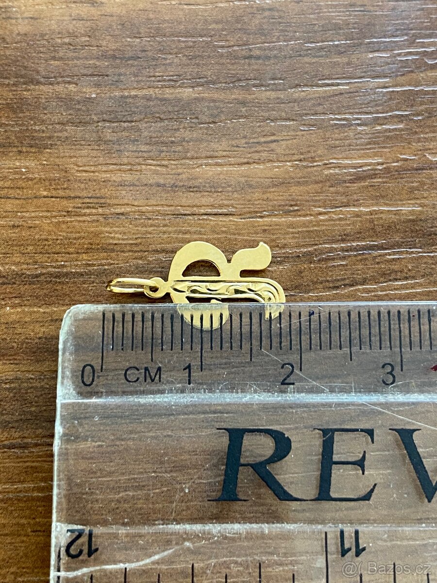 Zlatý přívěsek - 4