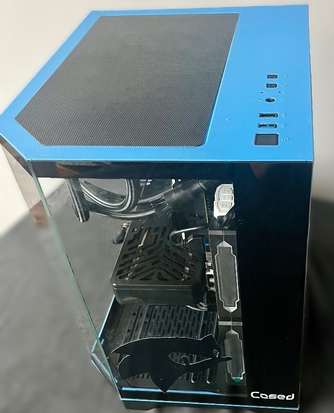Intel Core i9 / 32GB DDR5/ 1TB / RTX 5060 - 4