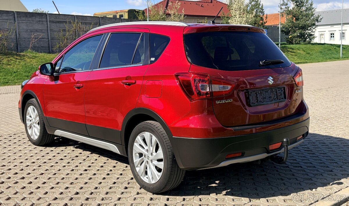 SUZUKI SX4 S-CROSS ACTIV - 4