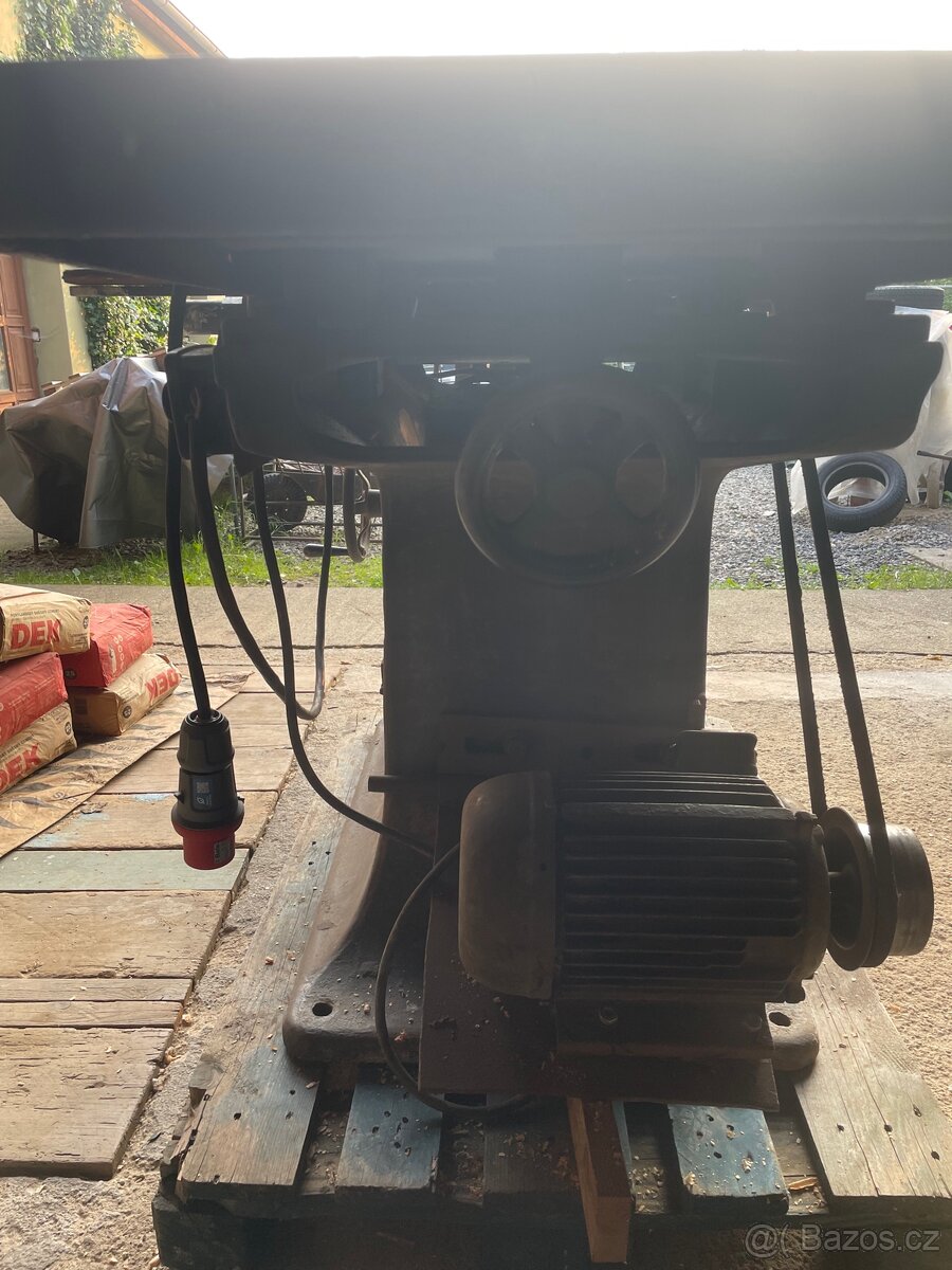 Hoblovka s frézkou - 4