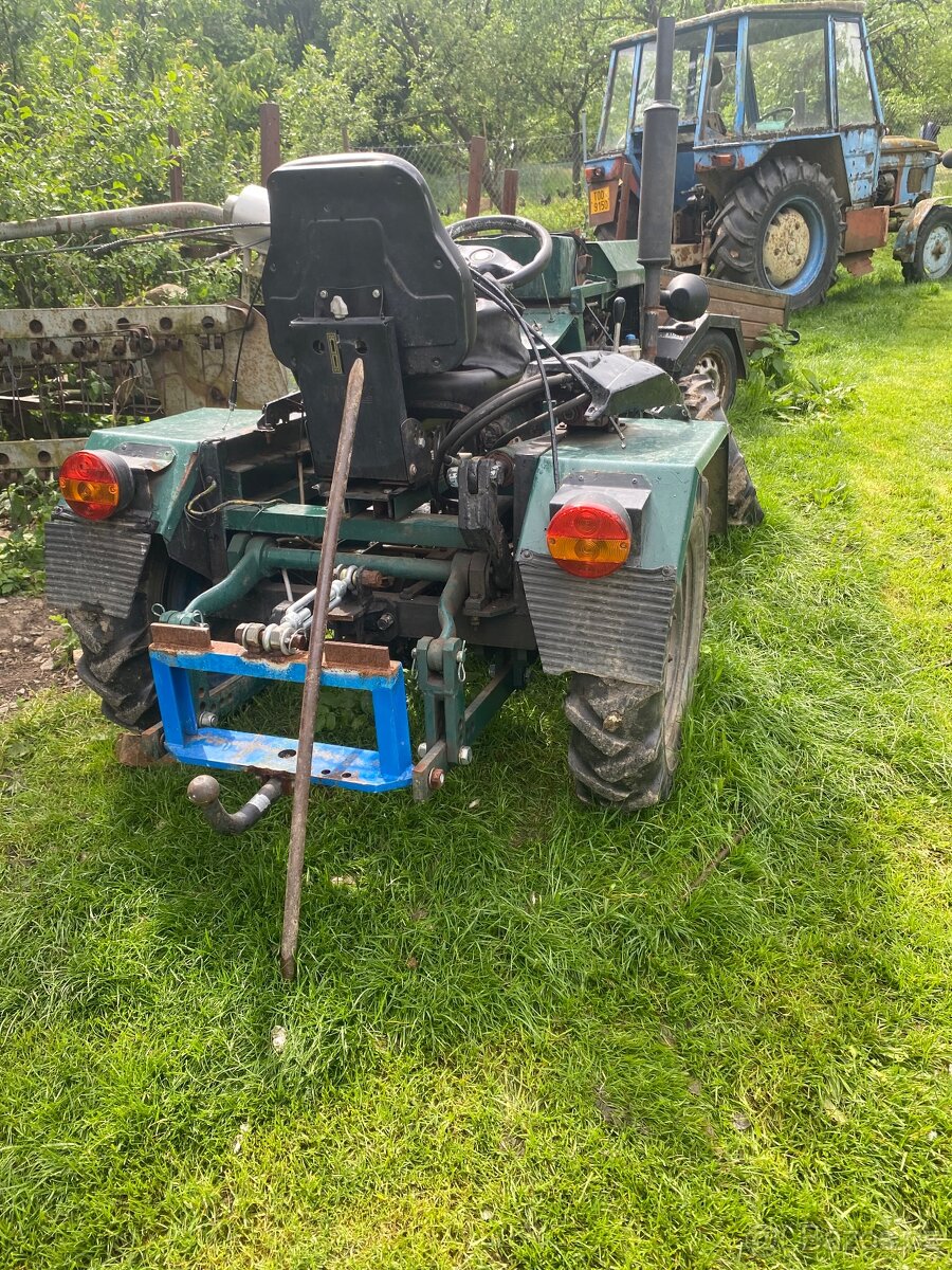 Malotraktor 1202 - 4