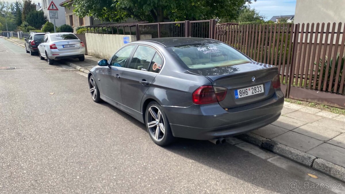BMW 325xi - 4
