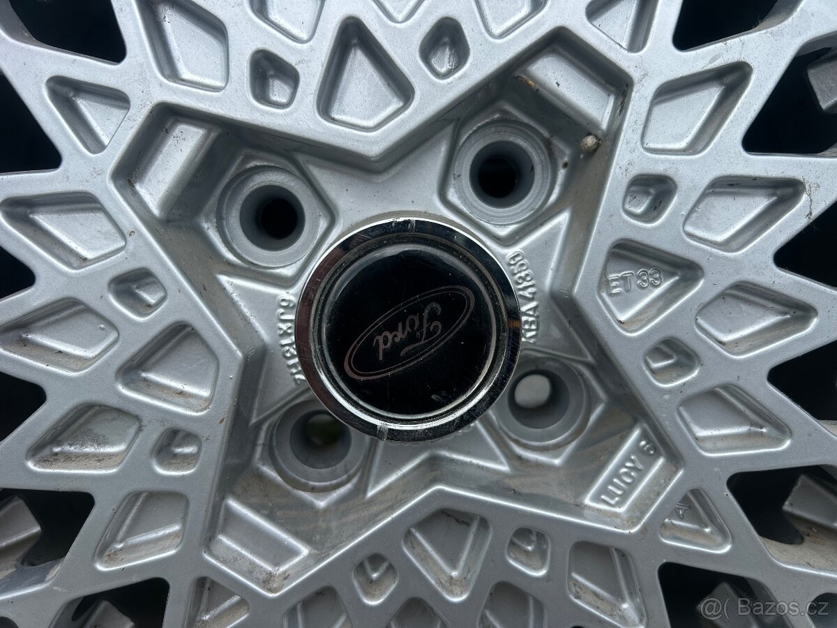4x108 R13