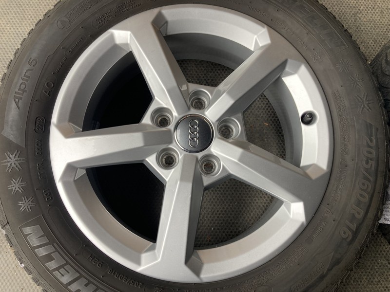 Alu kola AUDI Q2 - KAROQ - VW T-ROC zimní MICHELIN 205/60R16 - 4