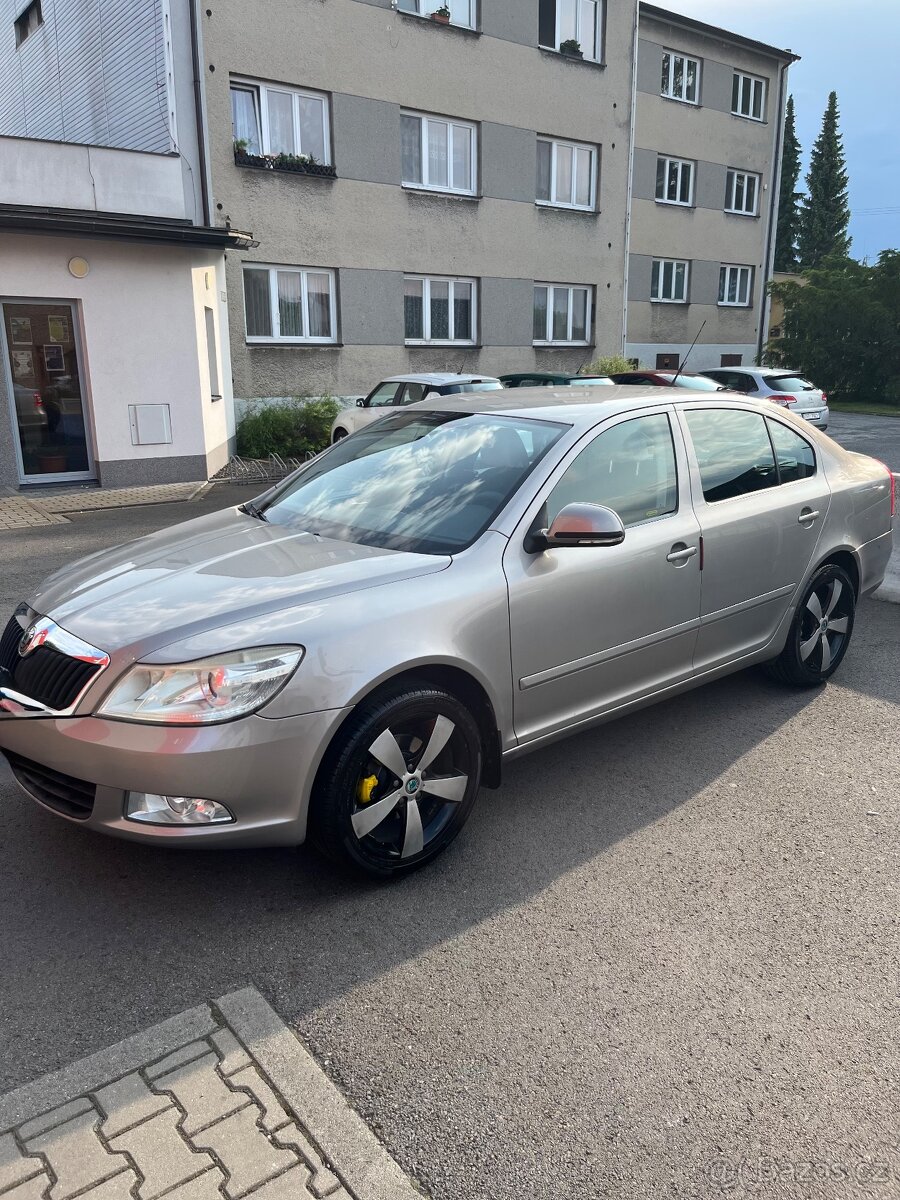 Letní pneumatiky na Alu Škoda Octavie 2 R17 rozteč 5x112 - 4