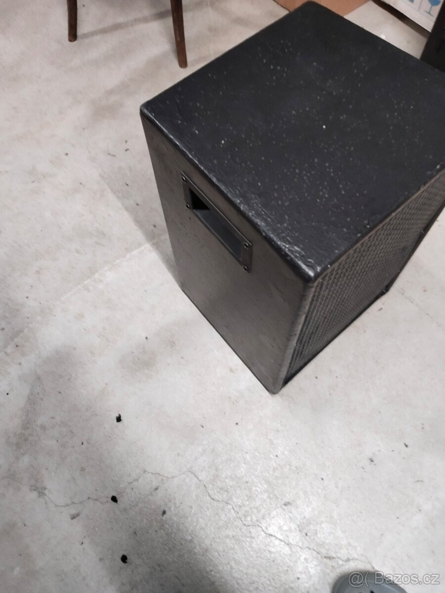 Reprobox pasivni s 10” Rcf 400W 8ohm - 4