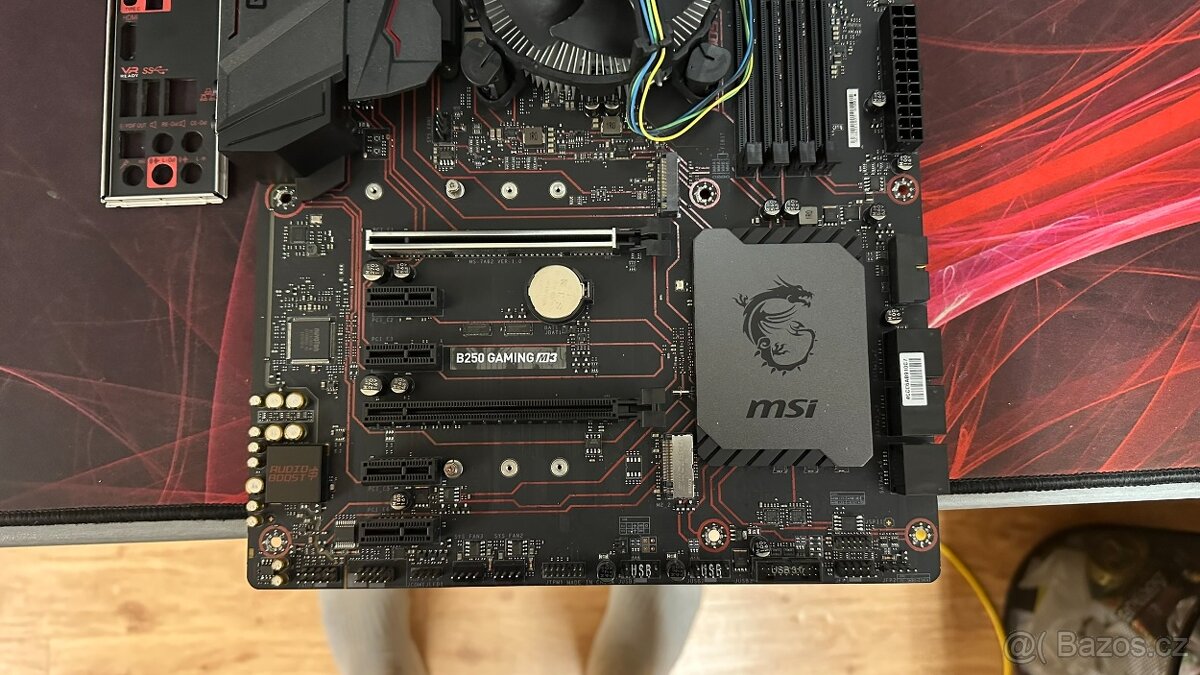 MSI B250 GAMING M3 + i7-6700 (4C/8T) - 4