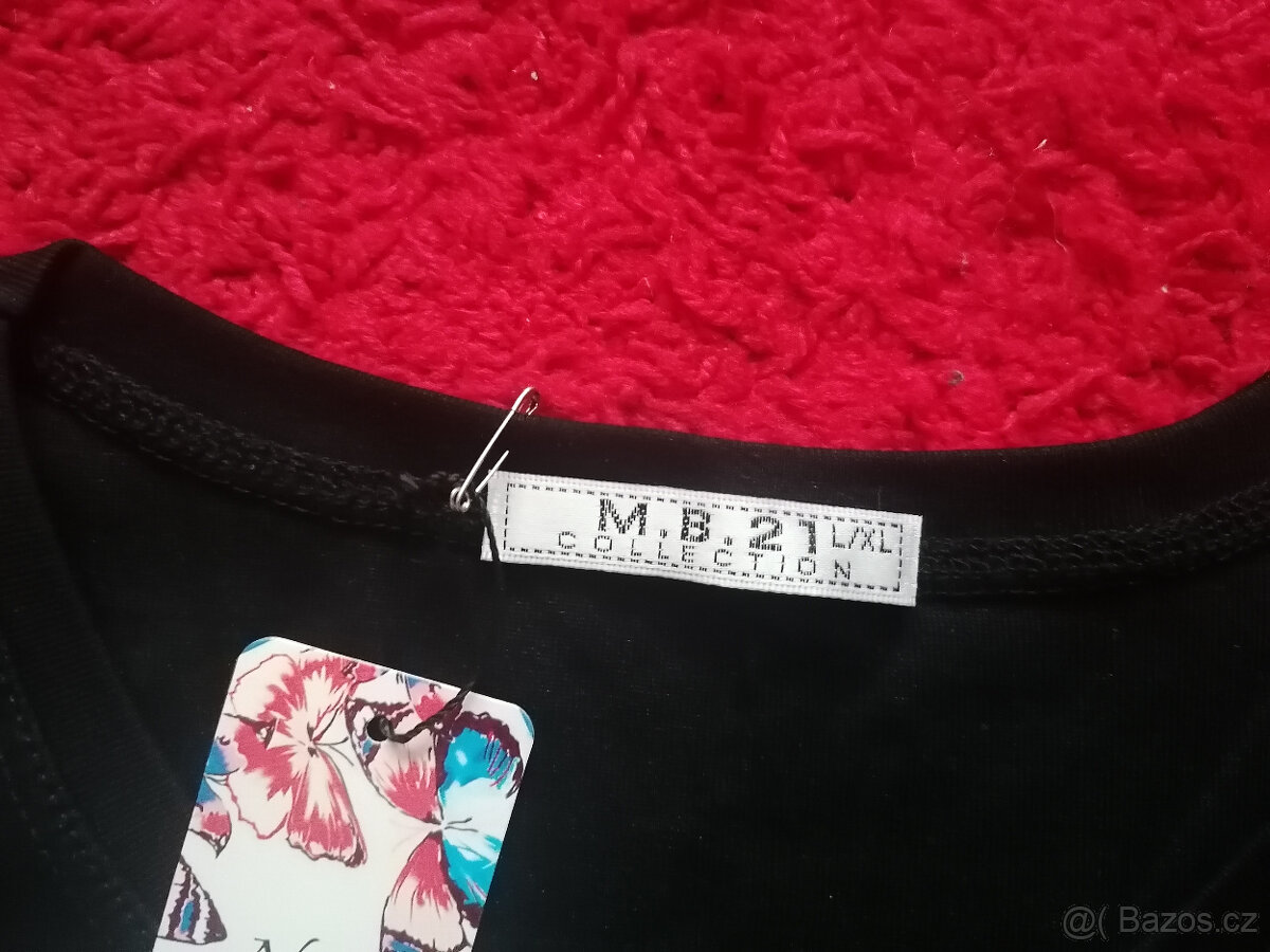 Halenka s aplikací na rukávech - 4