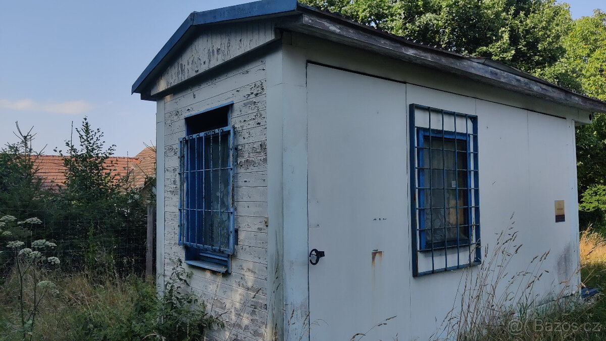 Unimobuňka se sedlovou střechou - 4