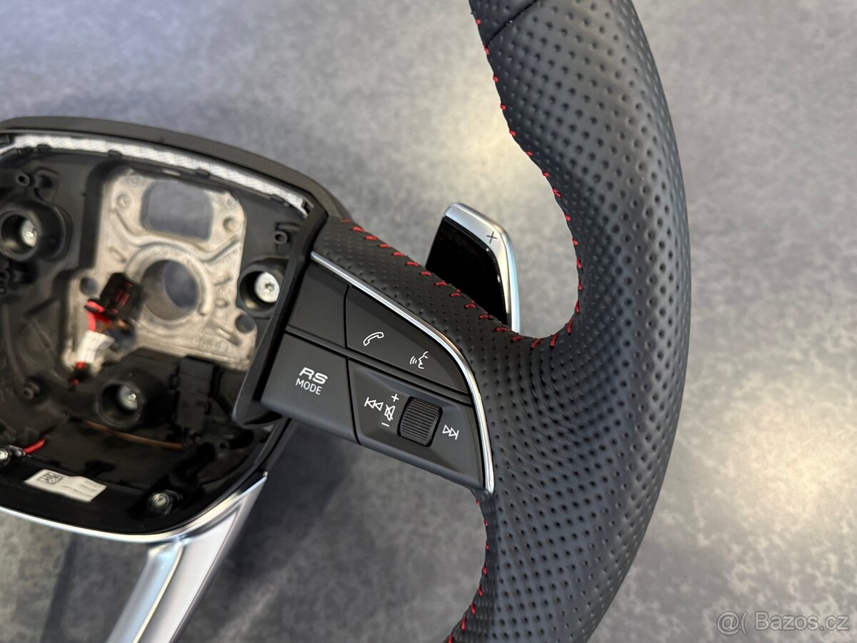 Audi RS volant s pádly - 4