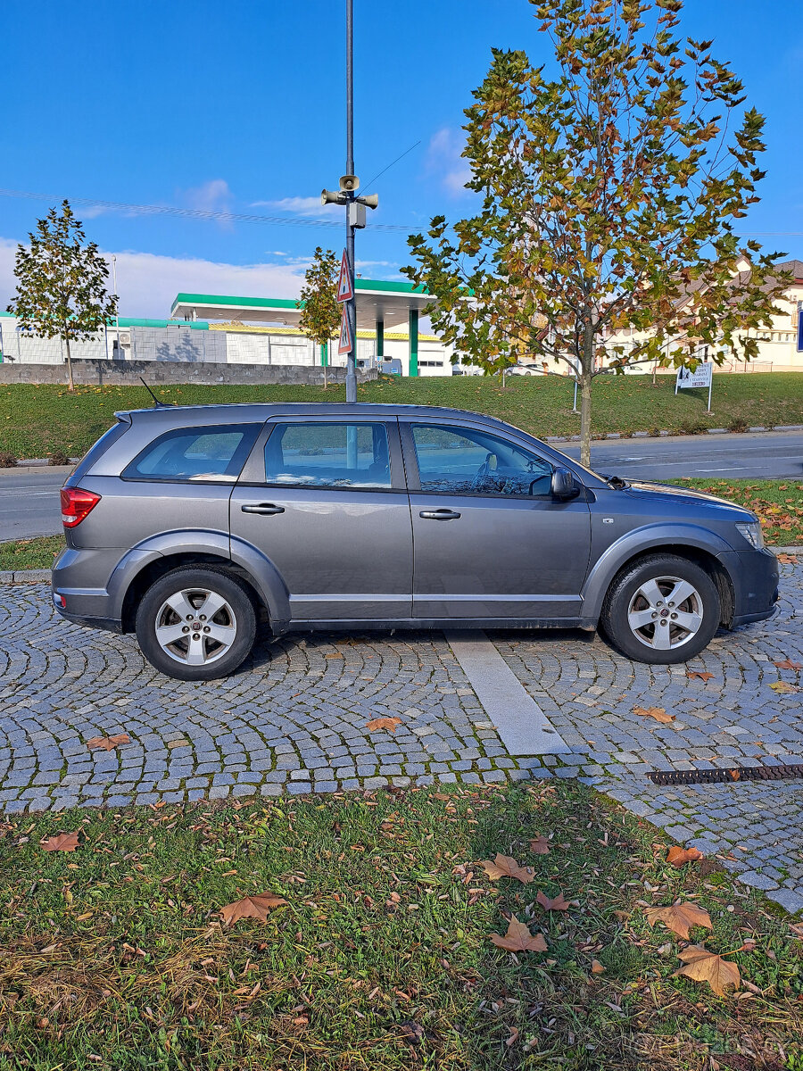 Fiat Freemont - 4