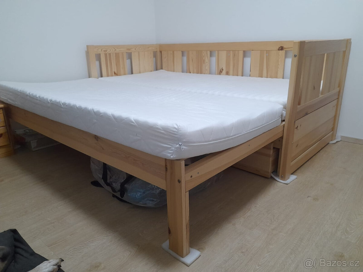 rozkládací postel z masivu - 4