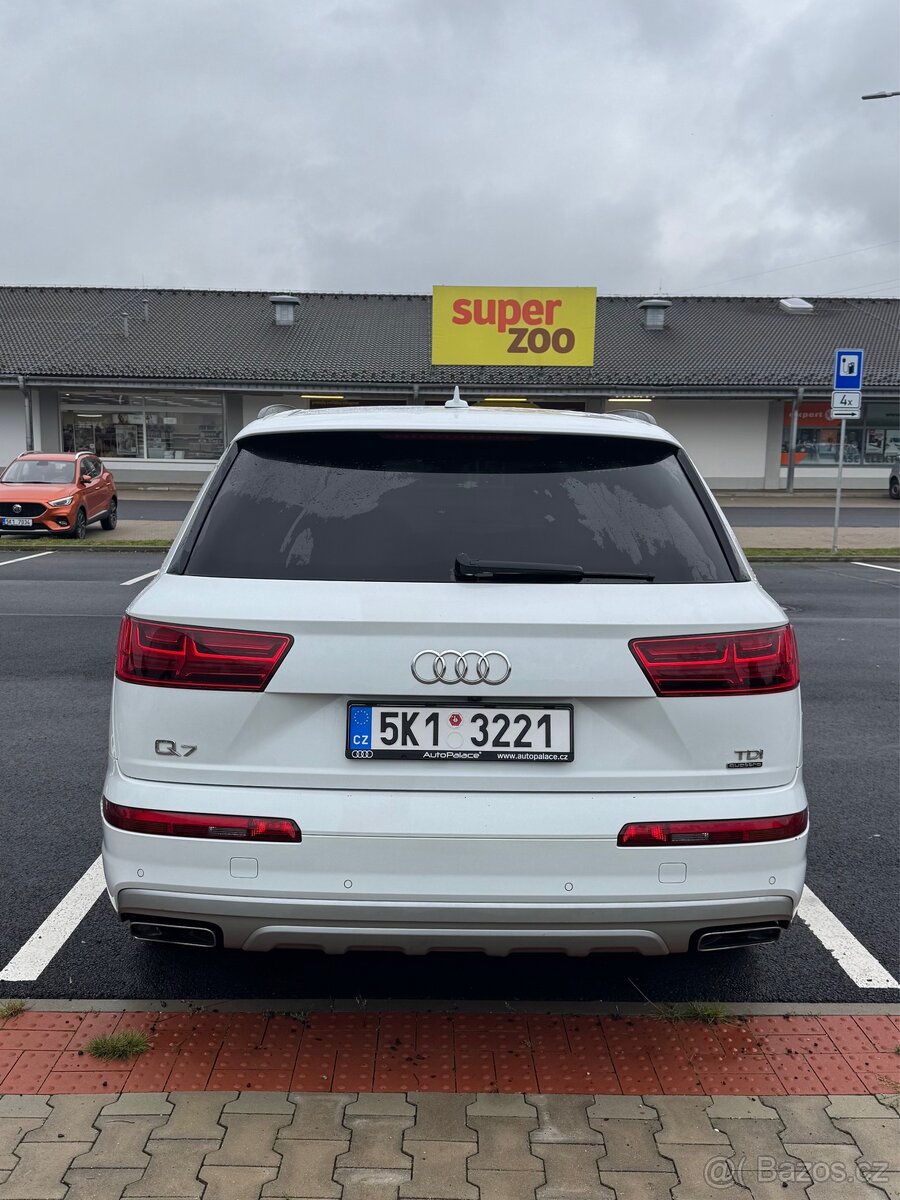 Audi Q7 3.0 TDI 200 kW QUATTRO S LINE – 7mist - 4