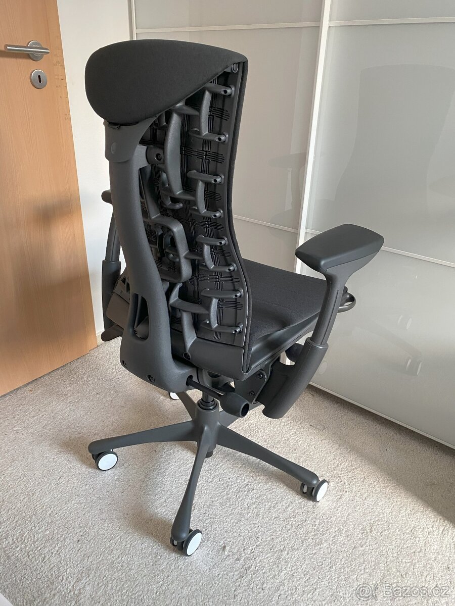 Kancelářská židle Herman Miller Embody Gaming NOVÁ - 4