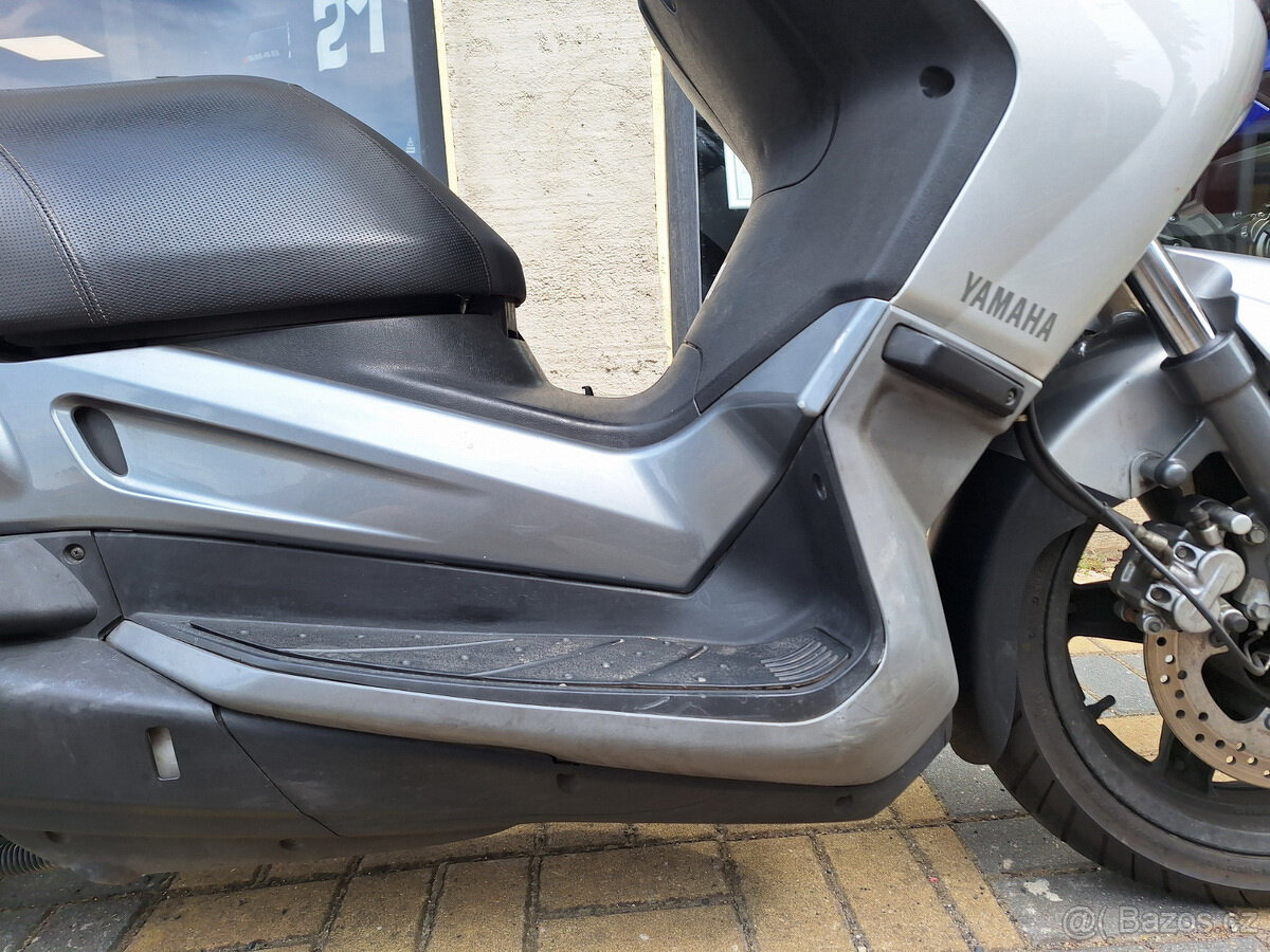 Yamaha X-max 250, CZ-TP, i na splátky - 4