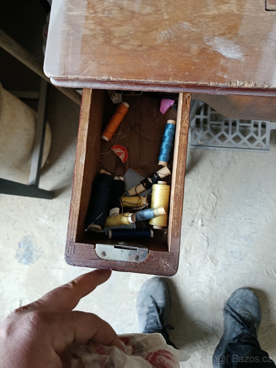 Šlapací šicí stroj Minerva - 4