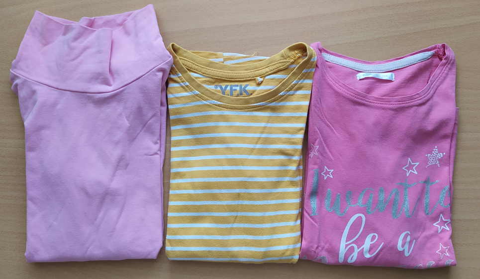 Šaty, trička, vel. 128 (18 ks) - 4