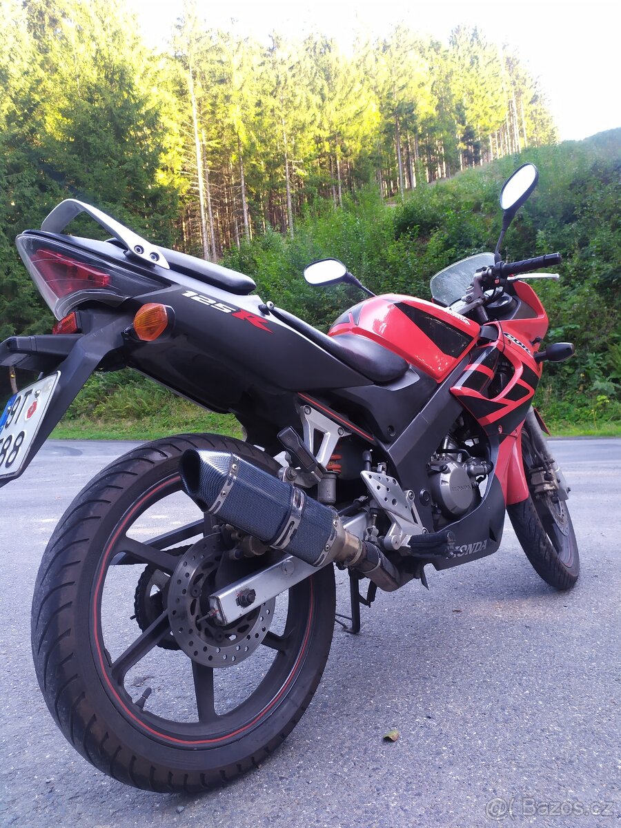 Honda CBR 125 2004 - 4
