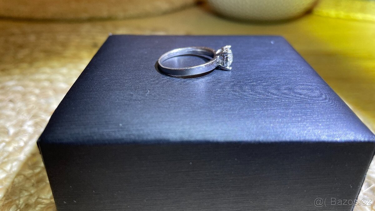 Diamantový prsten - 4