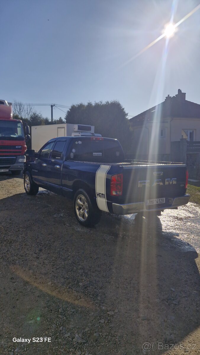 Dodge ram 1500 - 4