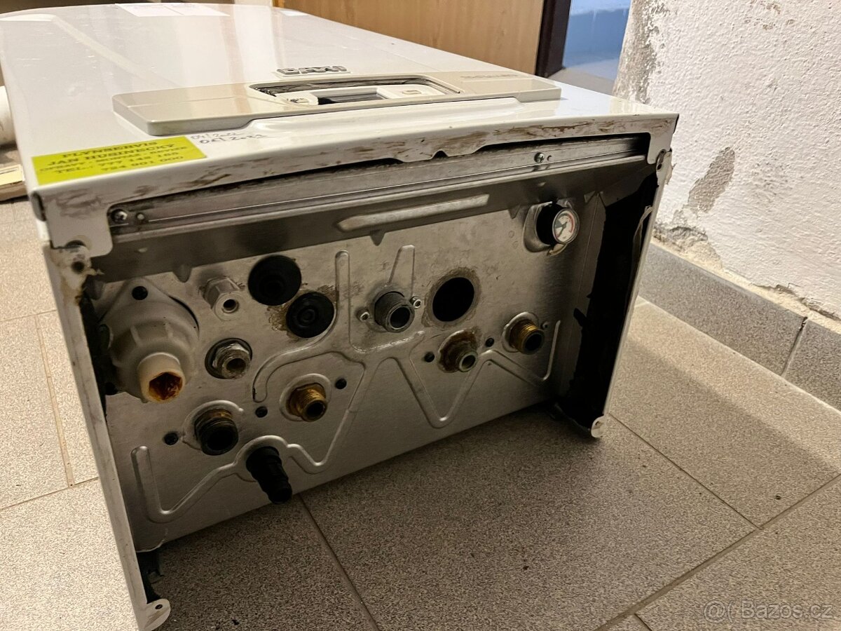 Nástěnný plynový kotel DUO-TEC COMPACT 24 - 4