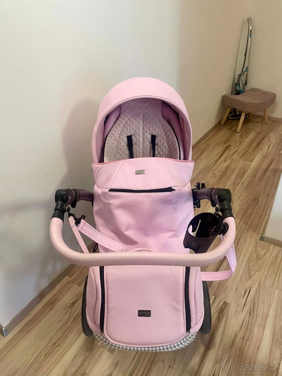 Růžový kočárek trojkombinace - 4