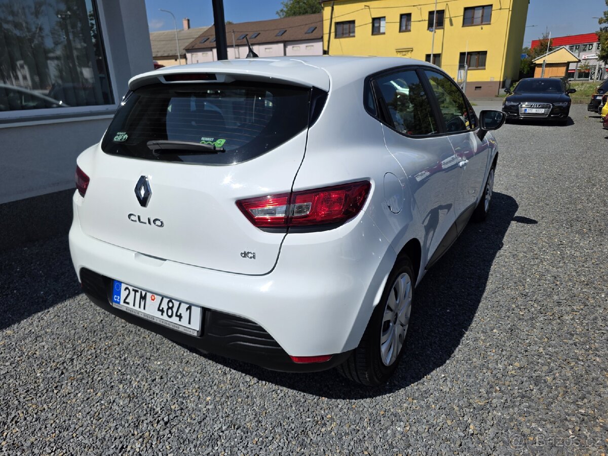 Renault Clio
1.5 DCI - 4