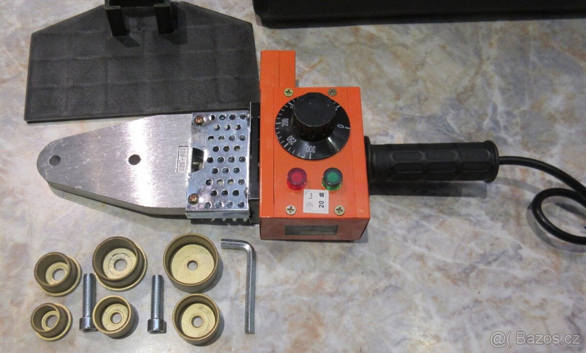 Svářečka plast. trubek na vodu + nůžky na trubky - 4