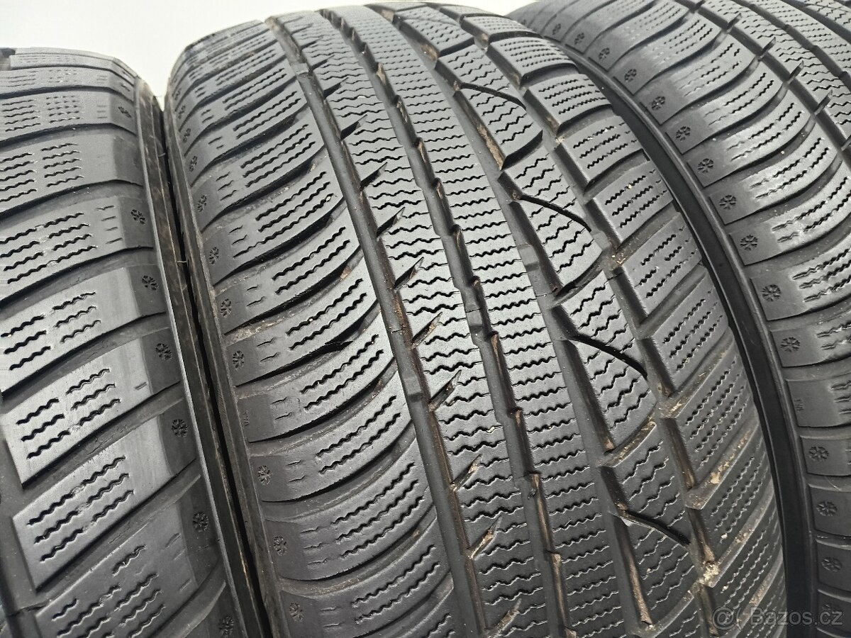 Zimní pneu 235/55/17 Star Performer - 4