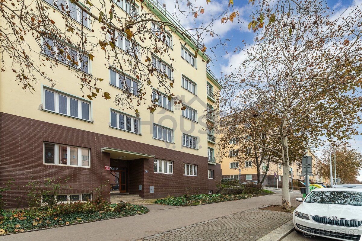 Prodej bytu 2+kk s rozlehlou terasou, ev.č. 01121 - 4